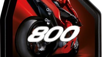 Motul 800 Road Racing 2T FACTORY LINE - 100% synthetyk do 2-suwów