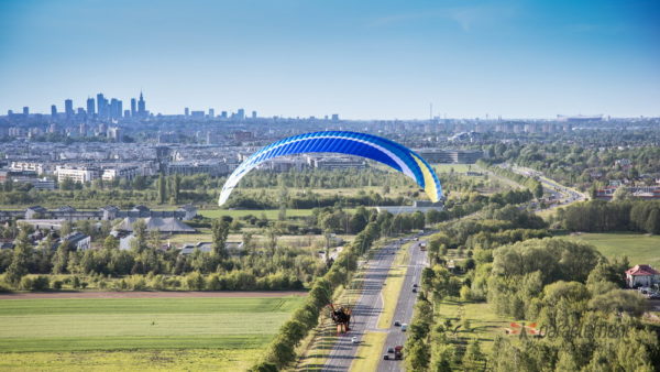 Paralotnia w okolicach Warszawy