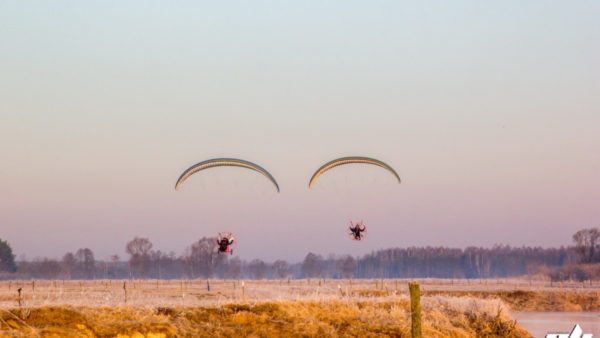 Paralotnia w okolicach Warszawy