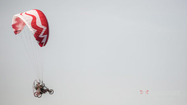 tandem na motoparalotni