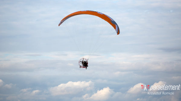 tandem na motoparalotni